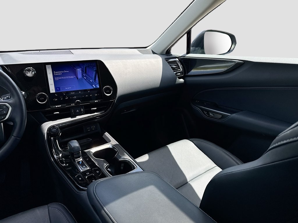 Used 2025 Lexus NX 250 FWD w/ Cold Area Package image 24