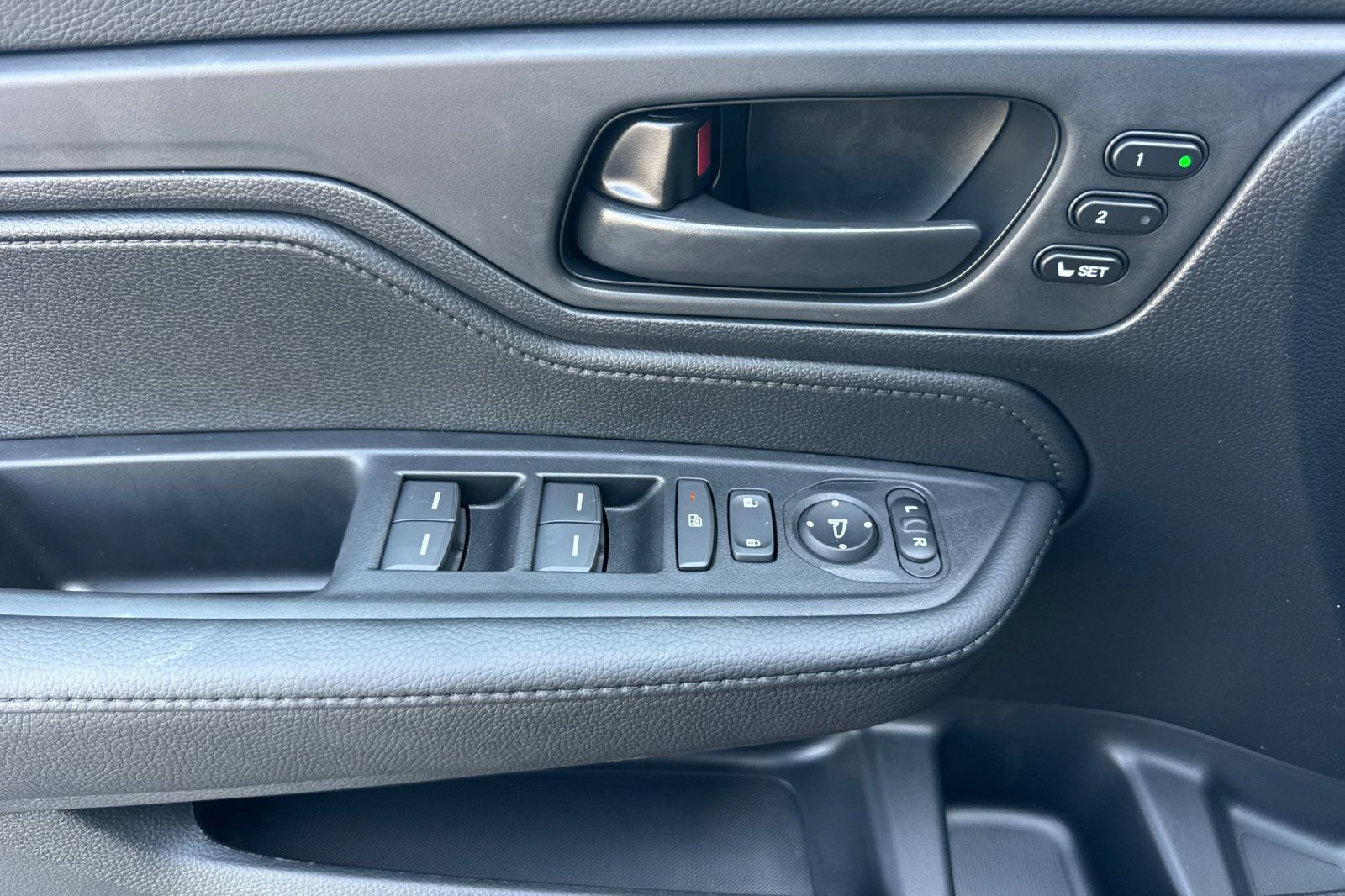 New 2026 Honda Odyssey EX-L image 10