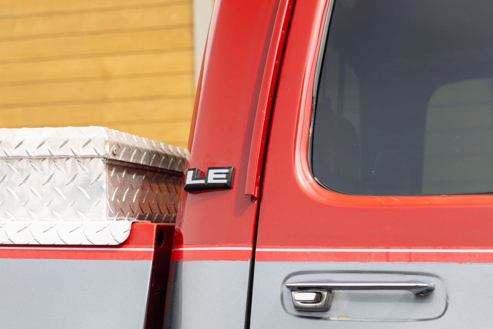 Used 1991 Dodge D/W Truck 250 image 38