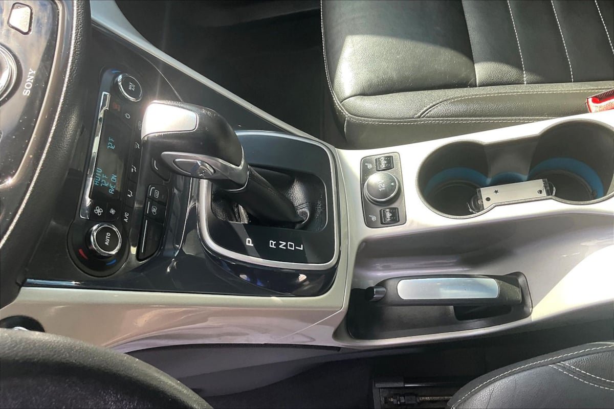Used 2013 Ford C-MAX Energi FWD image 17