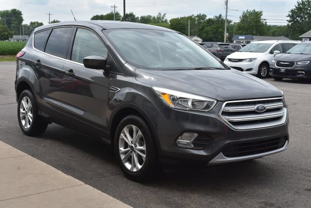 Used 2019 Ford Escape SE FWD image 10