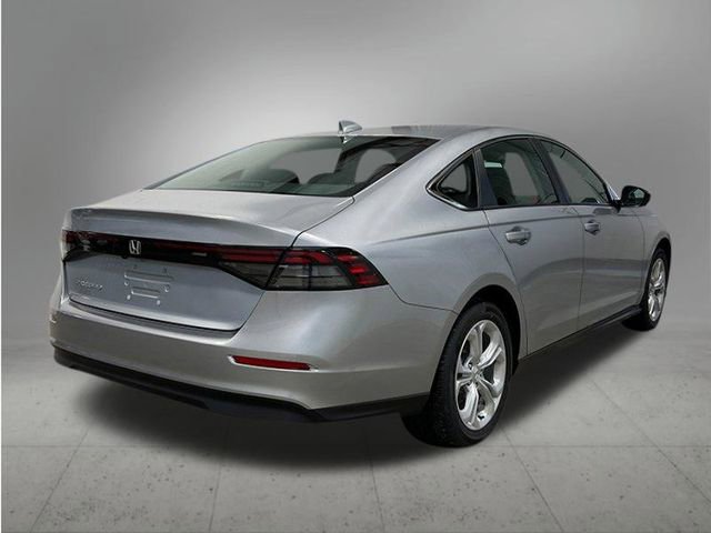 Certified 2023 Honda Accord LX image 9