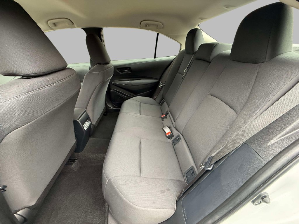Used 2024 Toyota Corolla LE FWD image 18