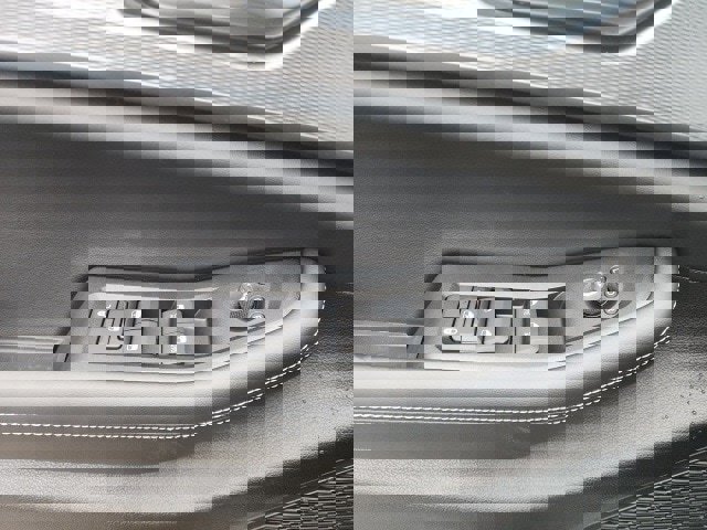 New 2025 Jeep Grand Cherokee Altitude image 15