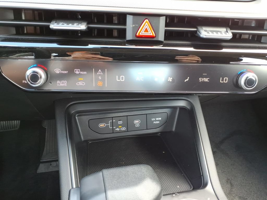 New 2026 Kia K5 LXS FWD image 14