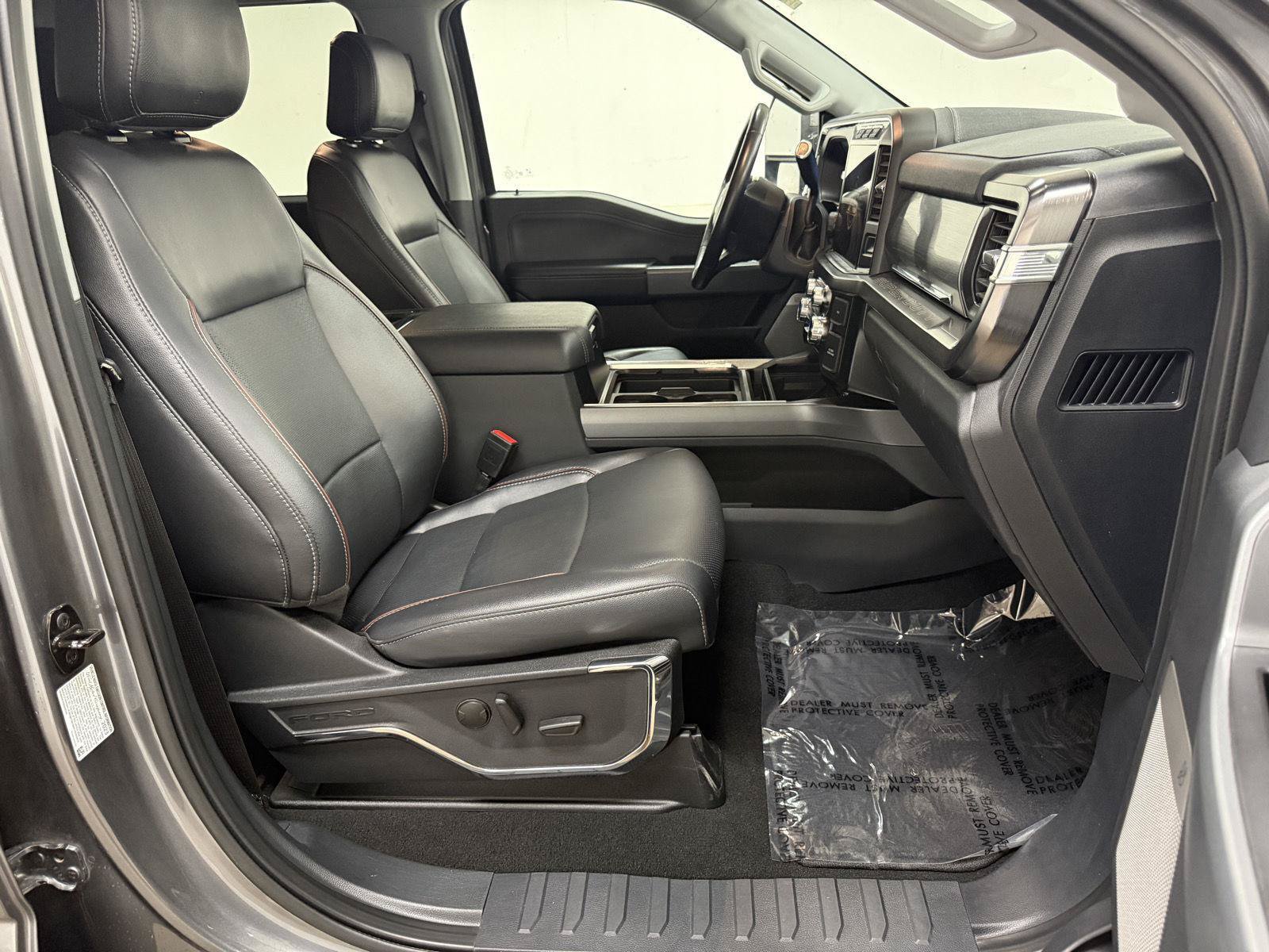 Used 2023 Ford F250 Lariat w/ Lariat Ultimate Package AWD/4WD image 32