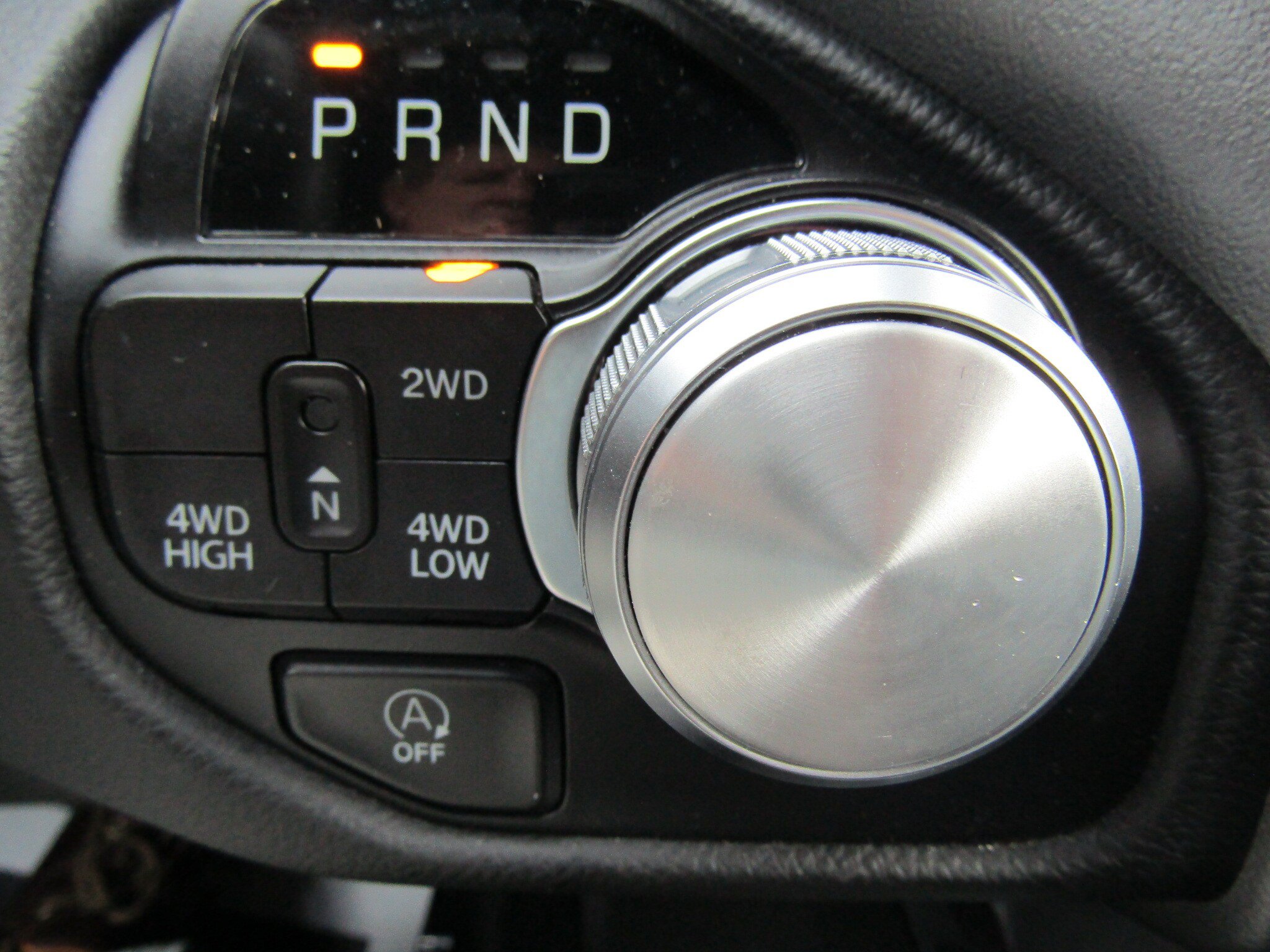 Used 2024 RAM 1500 Laramie AWD/4WD image 36