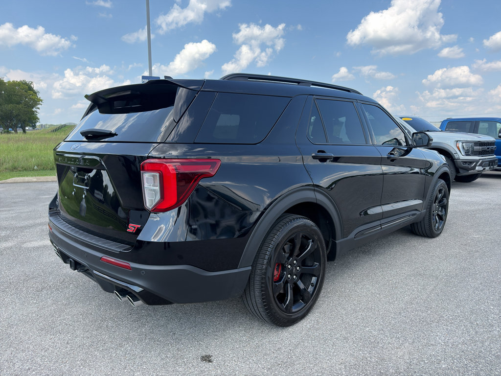 Certified 2023 Ford Explorer ST w/ Equipment Group 401A AWD/4WD image 5