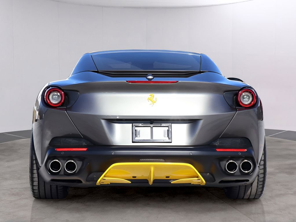 Used 2020 Ferrari Portofino RWD image 8