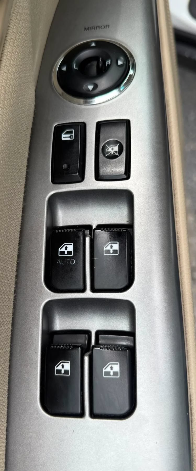 Used 2011 Hyundai Santa Fe GLS FWD image 21