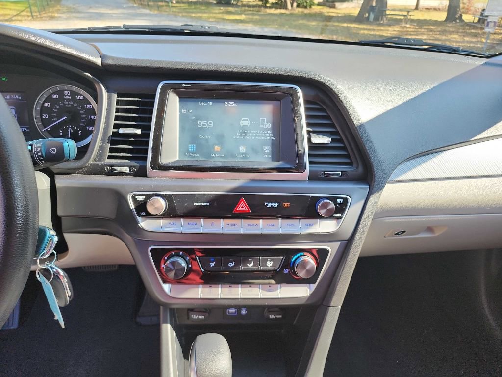 Used 2019 Hyundai Sonata ECO image 22