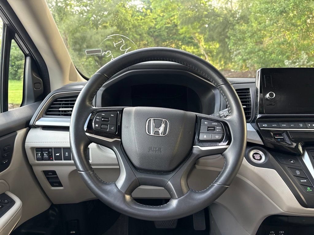 Used 2025 Honda Odyssey EX-L image 21