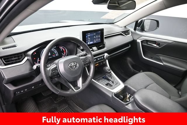 Used 2025 Toyota RAV4 XLE w/ Convenience Package AWD/4WD image 18