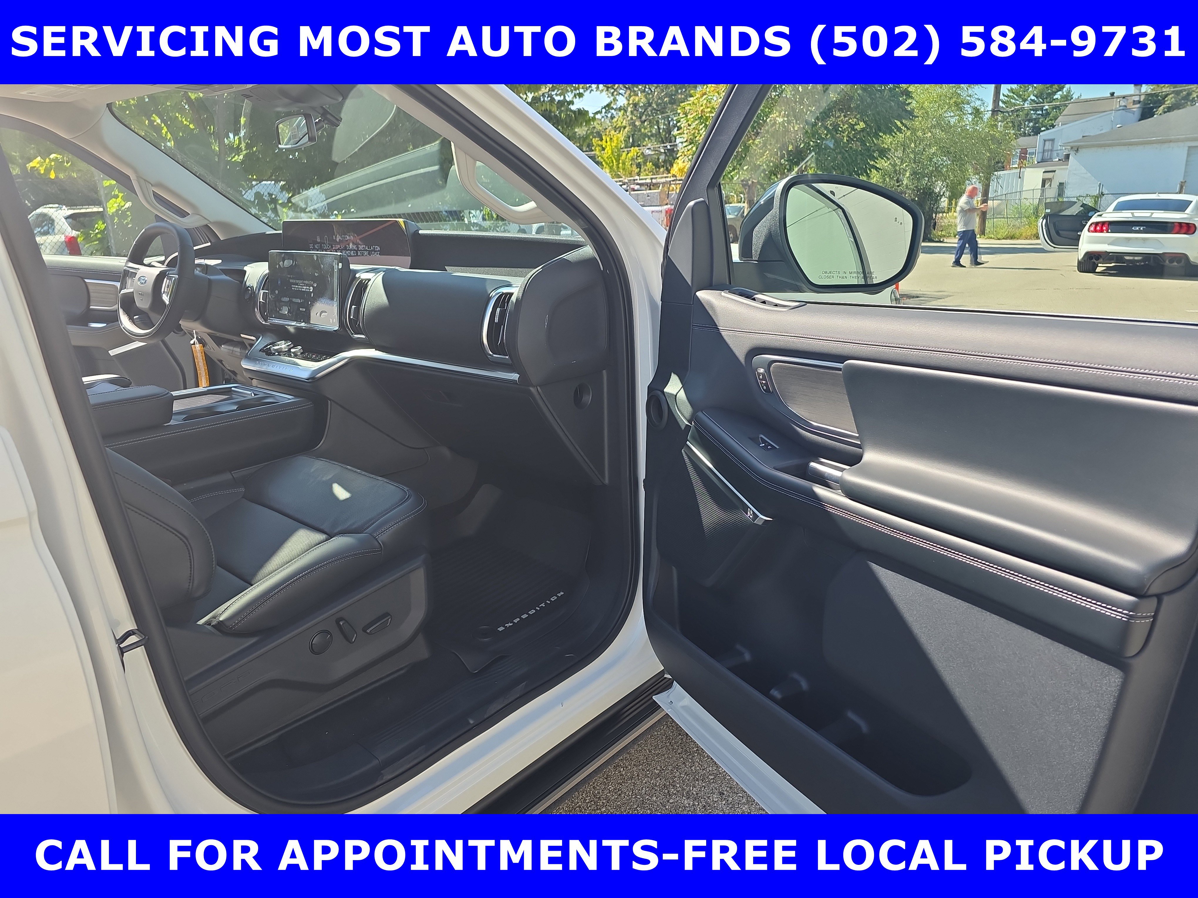 New 2025 Ford Expedition Max Platinum w/ Driver's Package image 25