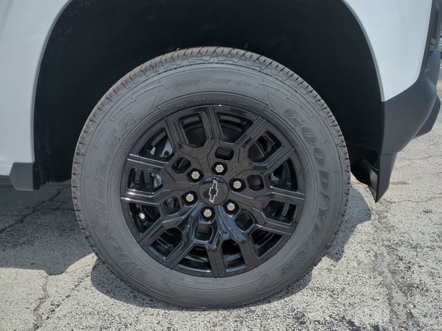New 2026 Chevrolet Colorado W/T w/ WT Custom Package RWD image 10