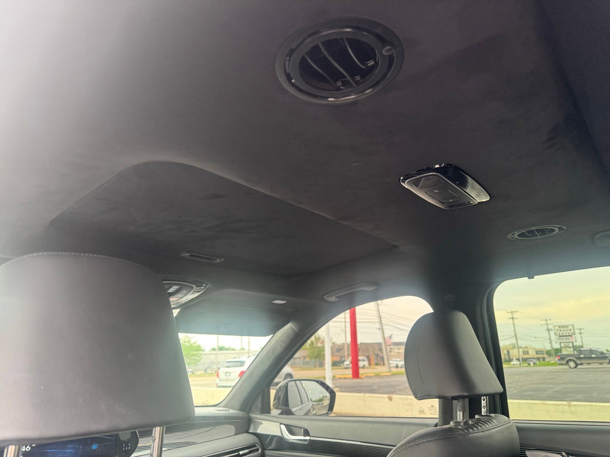 Used 2024 Hyundai Palisade Calligraphy image 8