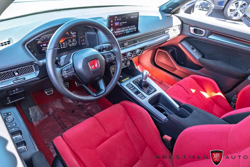 Used 2025 Honda Civic Type R image 18