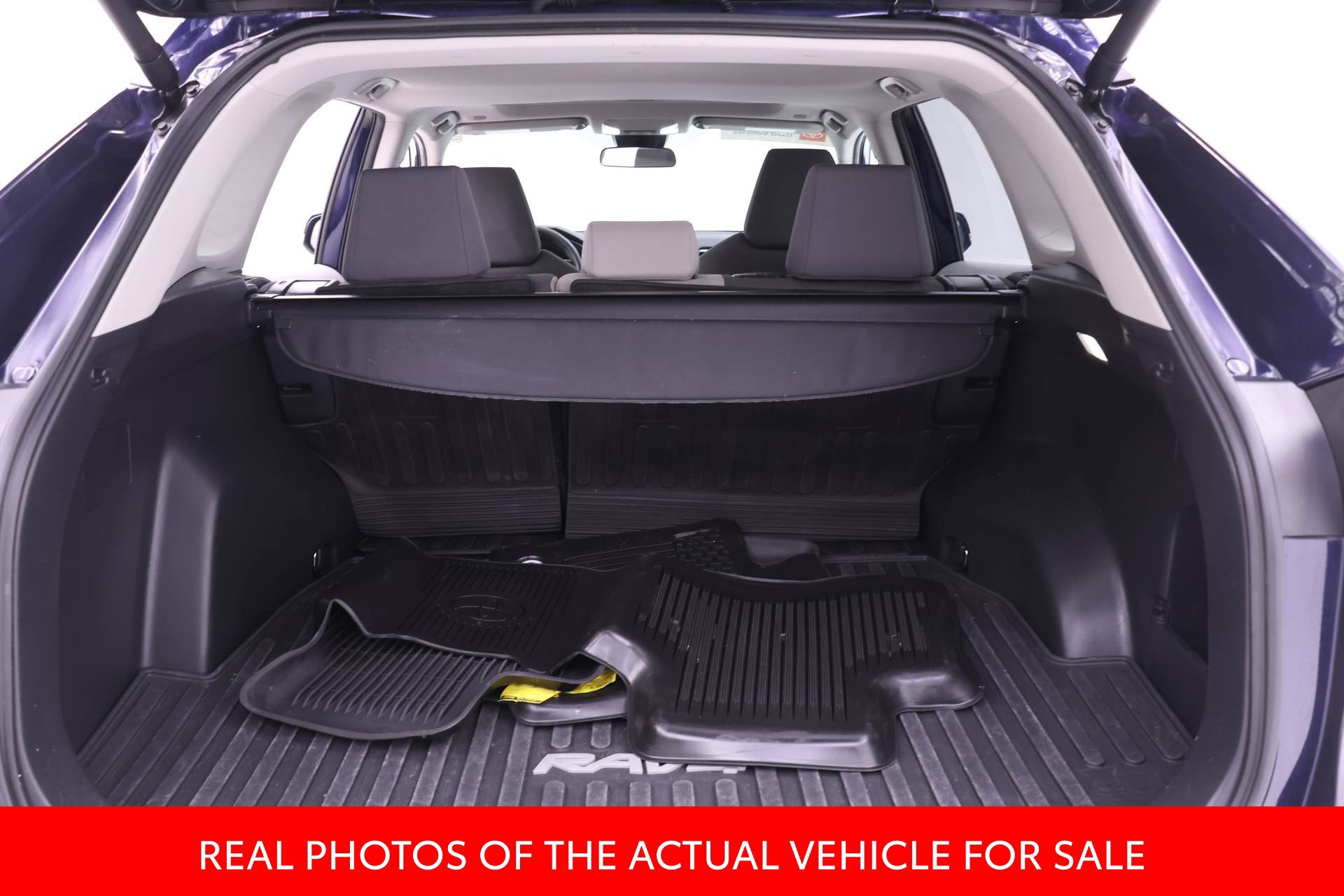 Certified 2025 Toyota RAV4 XLE w/ Convenience Package AWD/4WD image 16