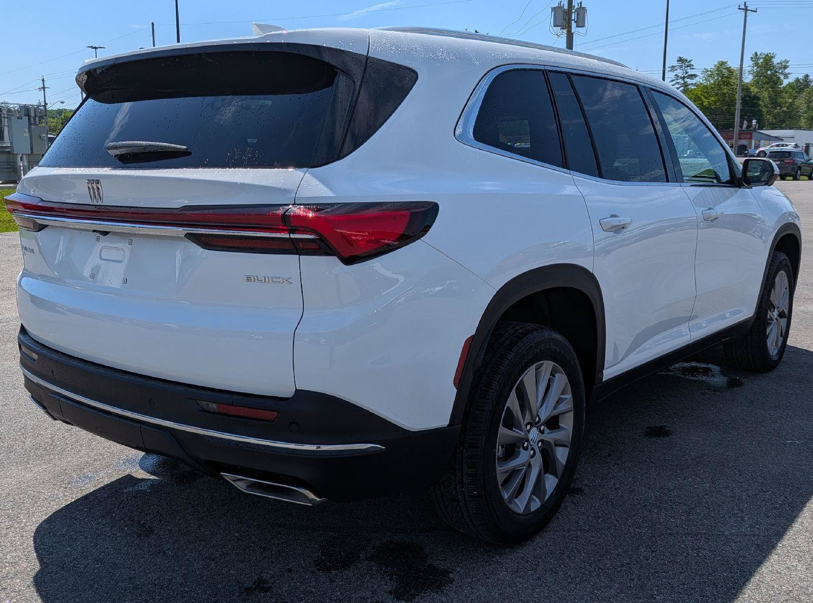 New 2026 Buick Enclave Preferred AWD/4WD image 8
