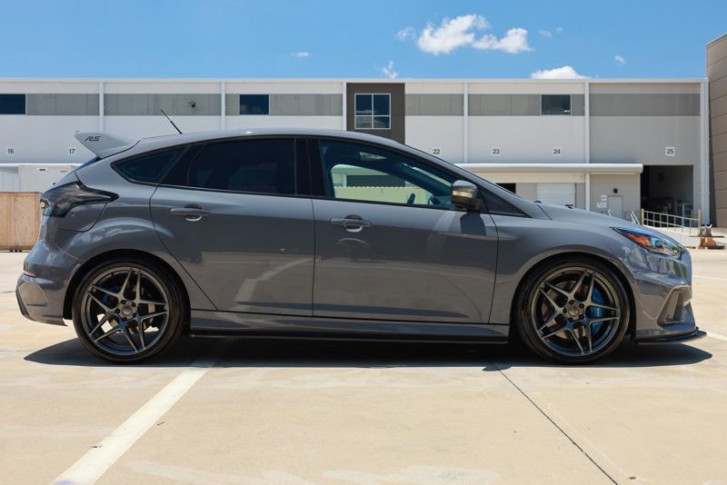 Used 2016 Ford Focus RS AWD/4WD image 16