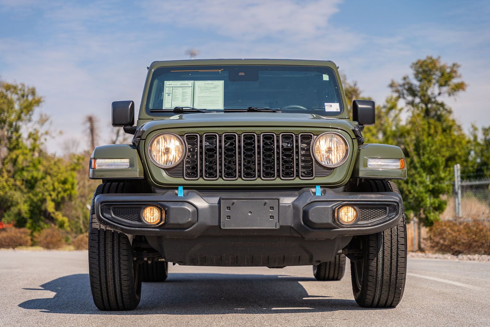 Used 2024 Jeep Wrangler Unlimited w/ Convenience Group image 2