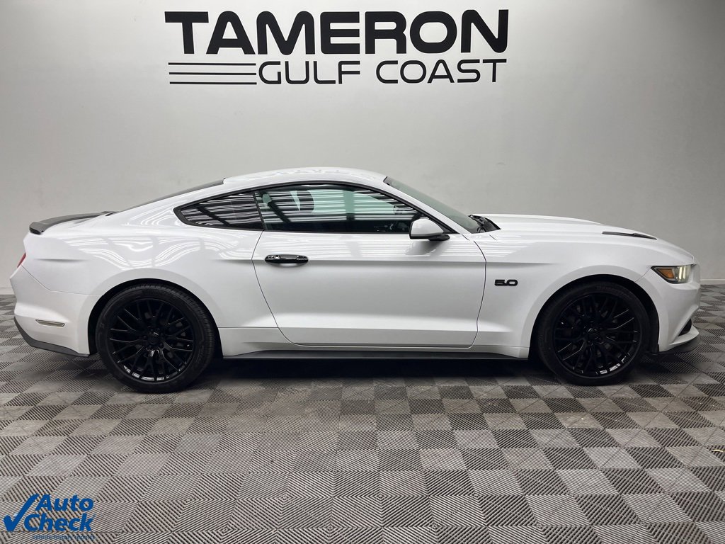 Used 2017 Ford Mustang GT w/ GT Performance Package image 4