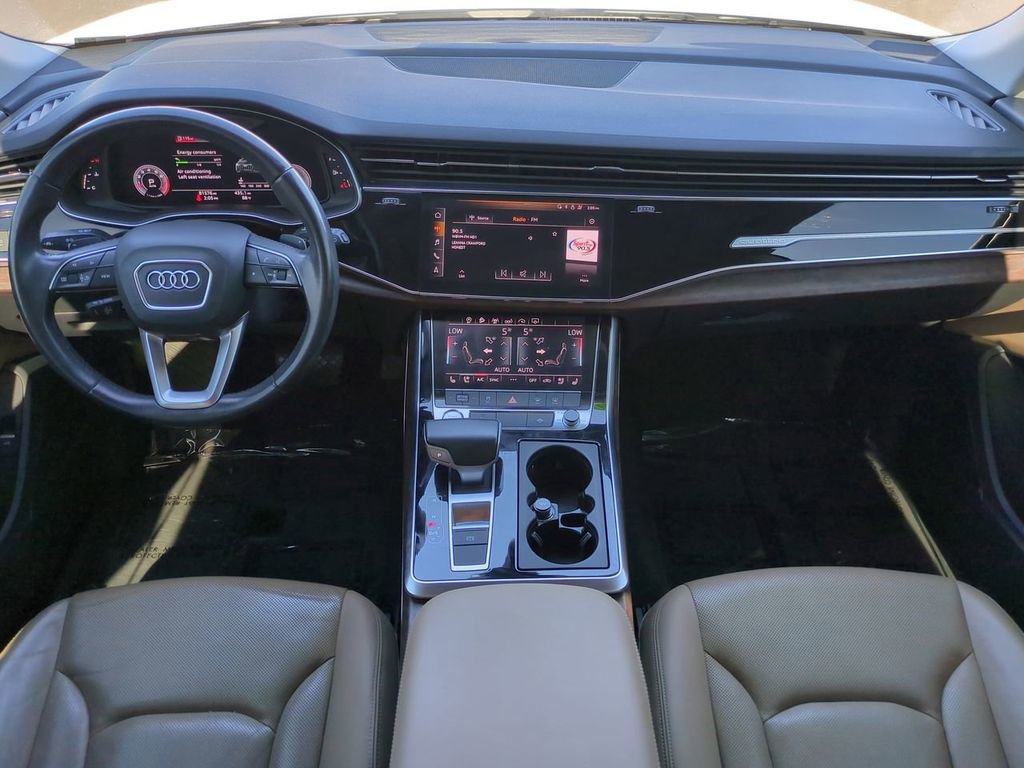 Used 2019 Audi Q8 Premium Plus w/ Premium Plus image 14