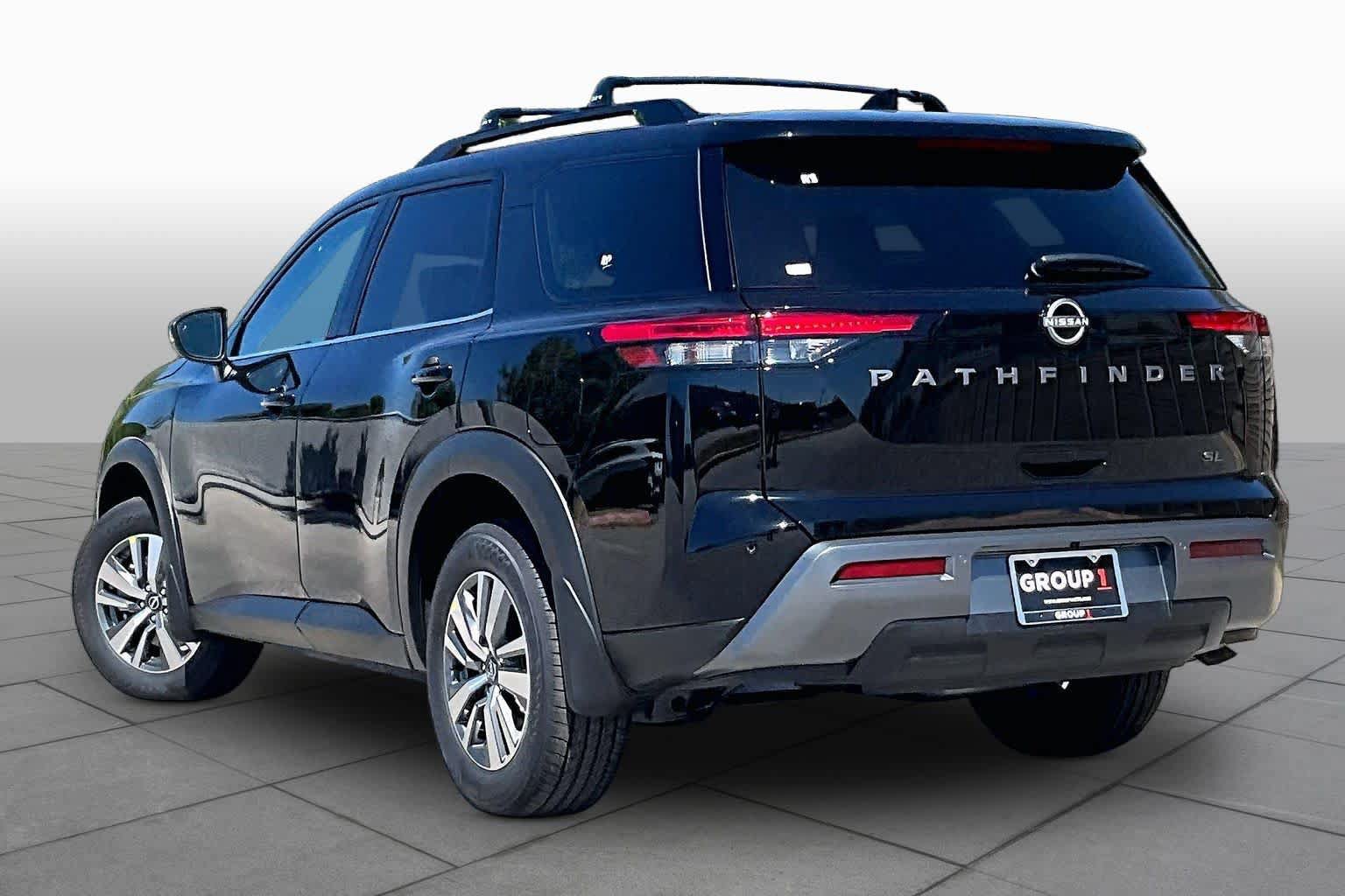 New 2026 Nissan Pathfinder SL FWD image 7