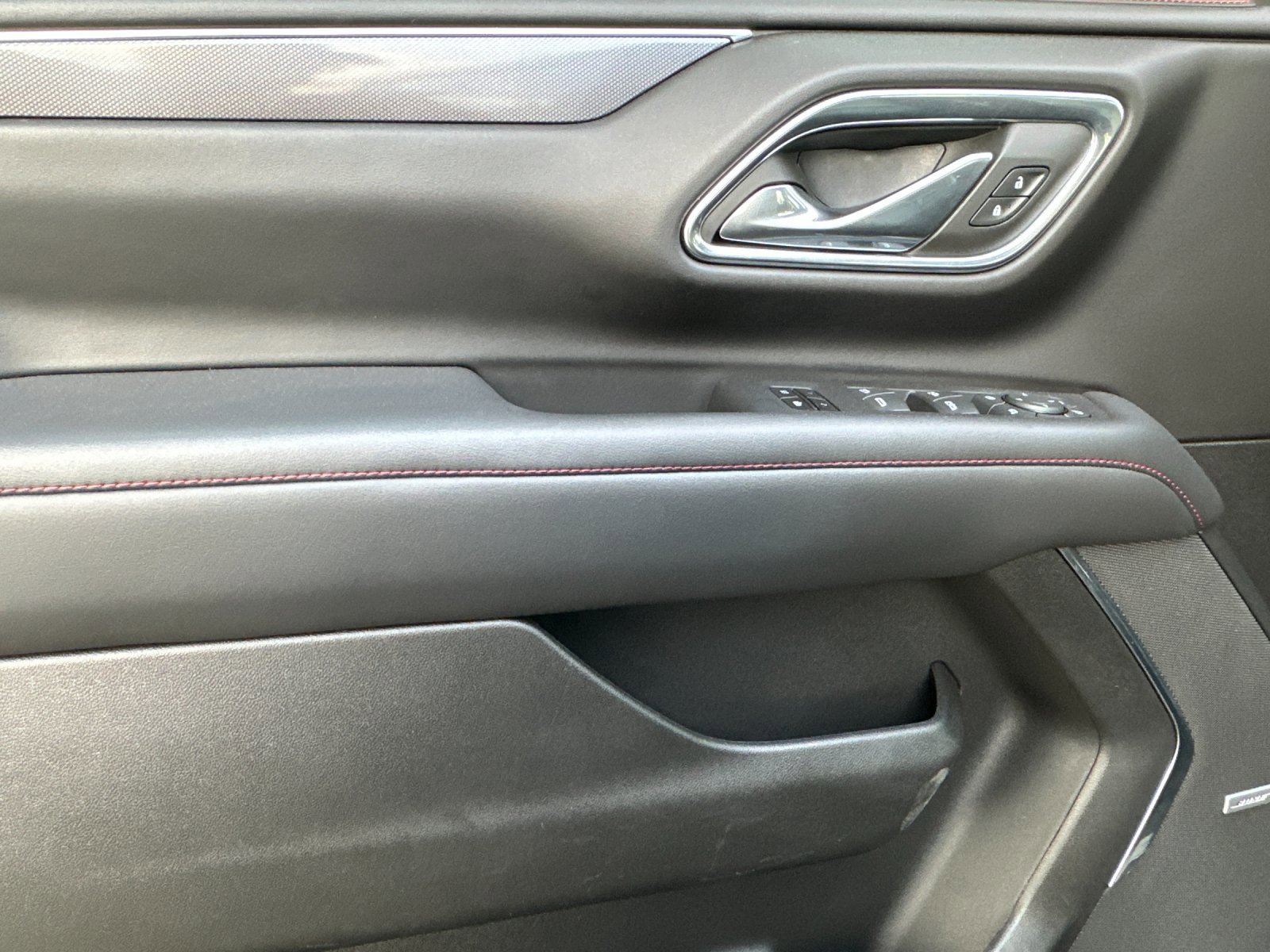 Used 2023 Chevrolet Tahoe RST w/ Luxury Package image 11