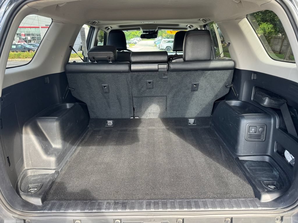 Used 2024 Toyota 4Runner TRD Off-Road Premium w/ Off Road Premium Plus Package AWD/4WD image 16