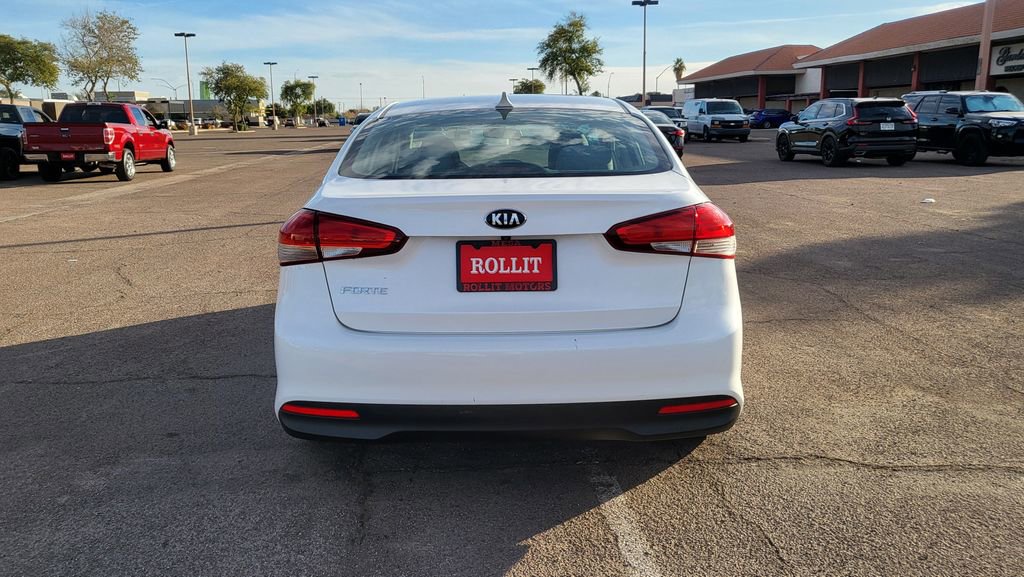 Used 2017 Kia Forte LX w/ LX Popular Package image 7