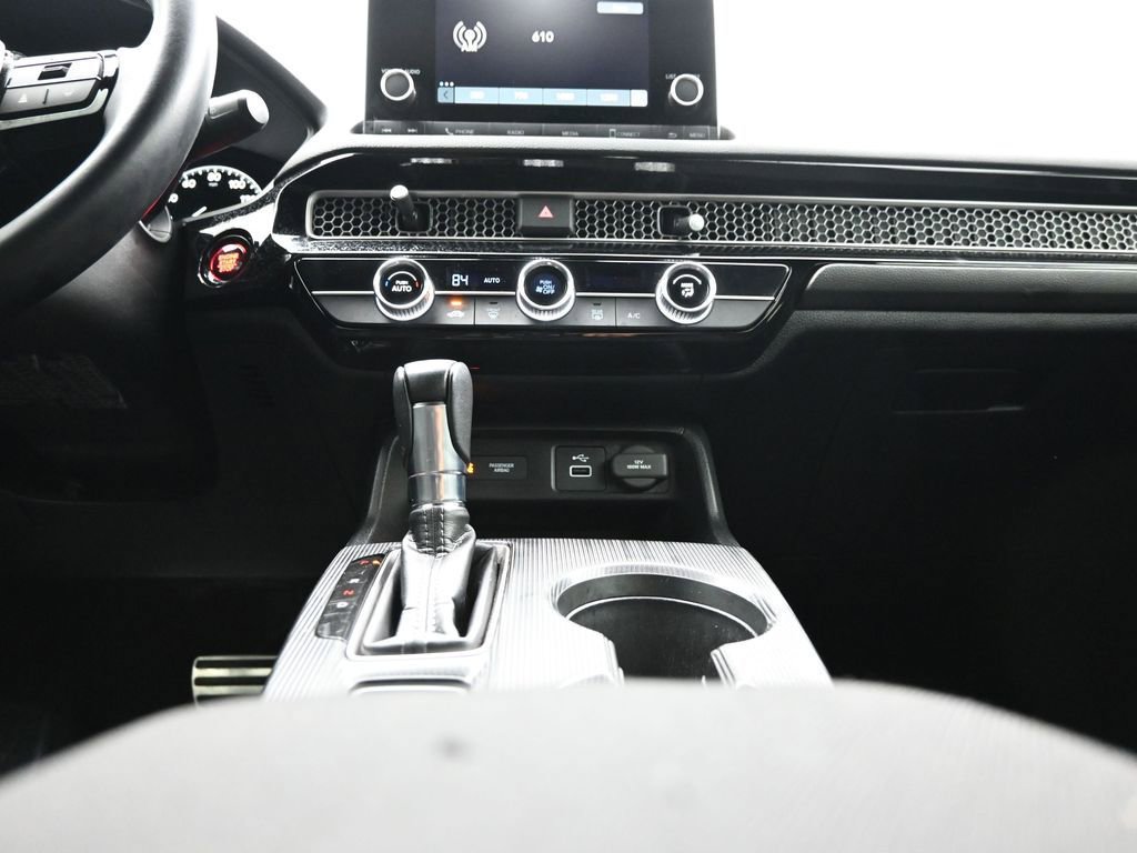 Used 2024 Honda Civic Sport image 13