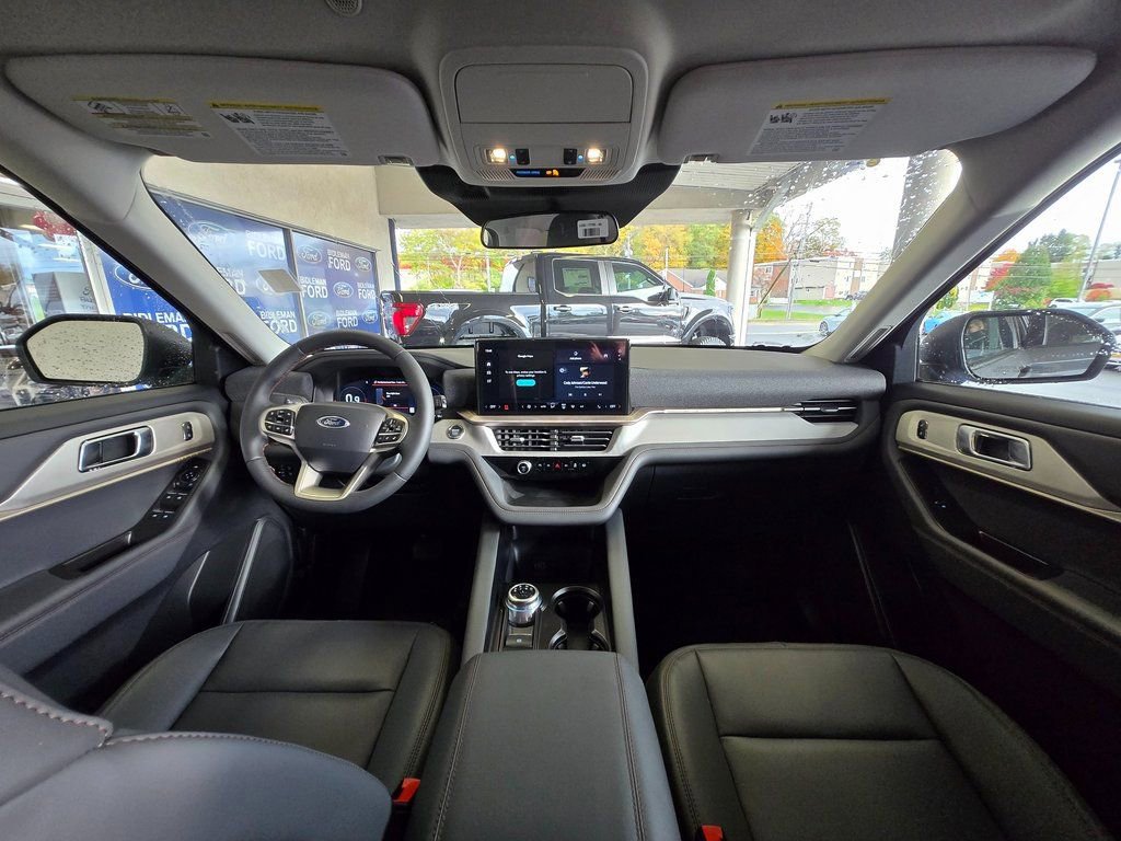 New 2026 Ford Explorer Active w/ Active Comfort Package image 27
