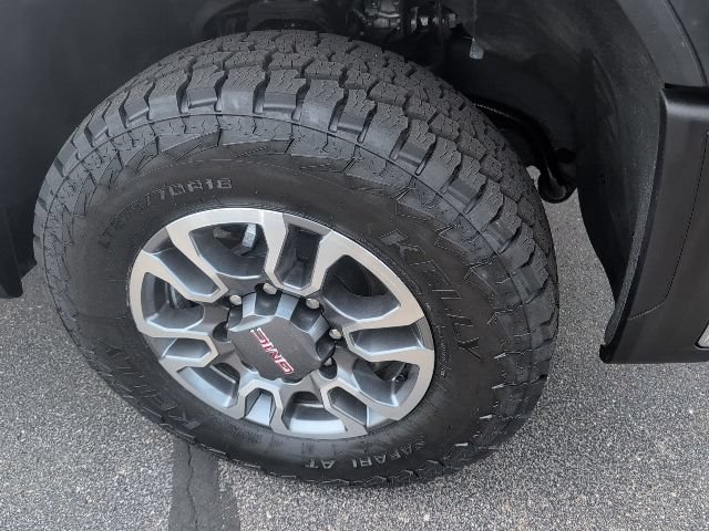 Used 2024 GMC Sierra 2500 SLE w/ Snow Plow Prep/Camper Package AWD/4WD image 14