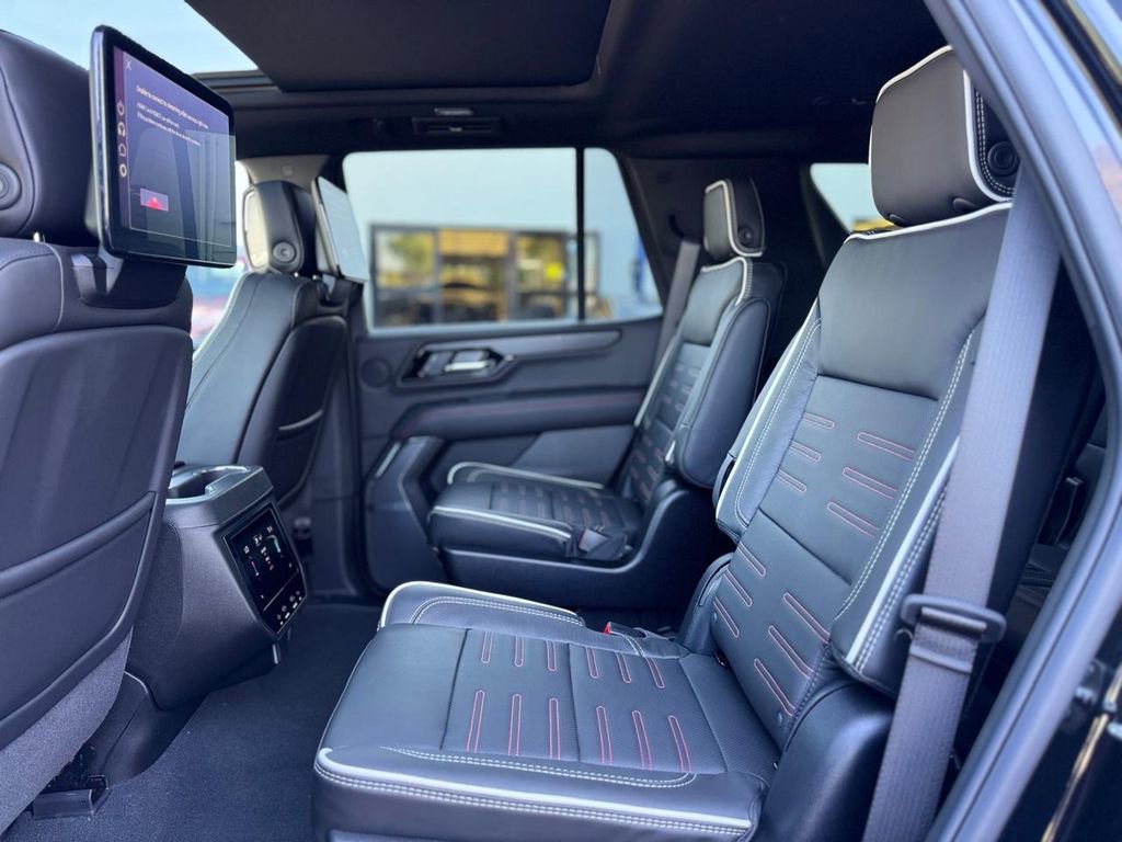 Used 2026 GMC Yukon AT4 Ultimate AWD/4WD image 25