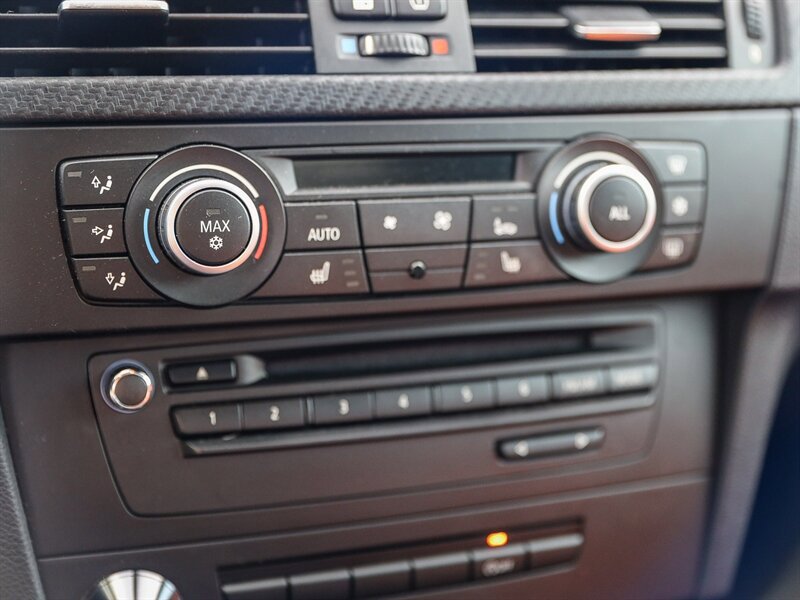 Used 2011 BMW M3 Coupe RWD image 30