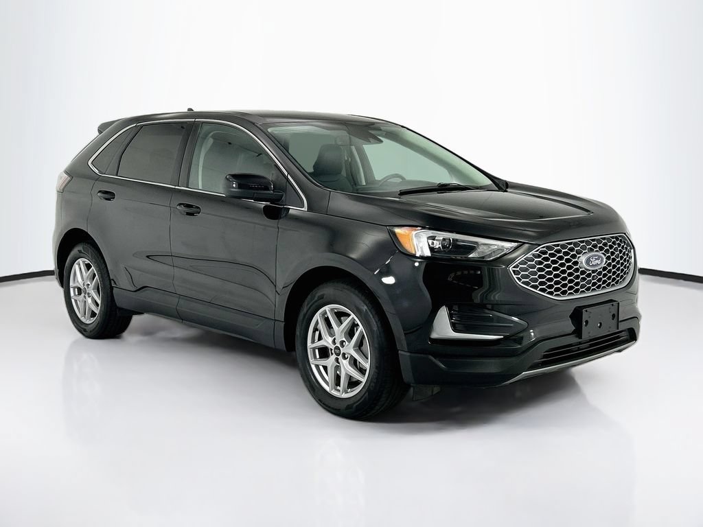 Used 2024 Ford Edge SEL AWD/4WD image 3