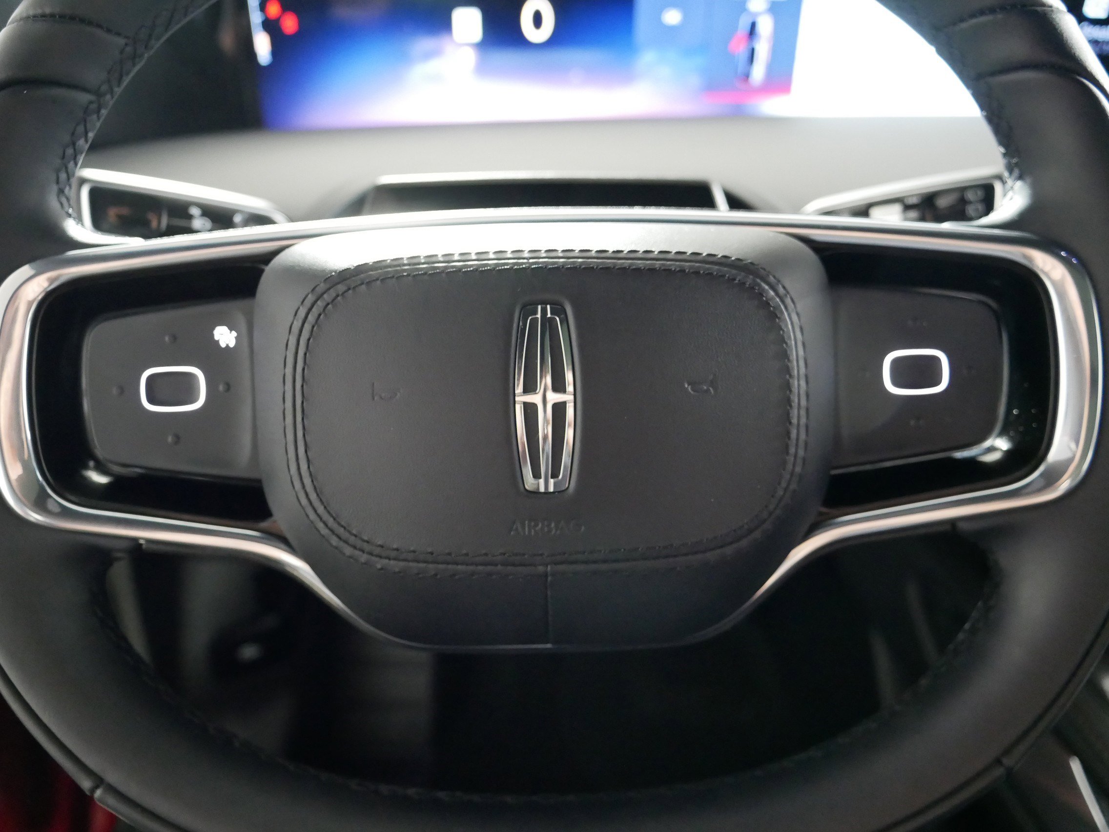 Used 2024 Lincoln Nautilus Reserve w/ Equipment Group 202A AWD/4WD image 25
