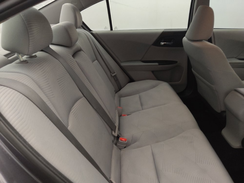 Used 2016 Honda Accord LX image 19