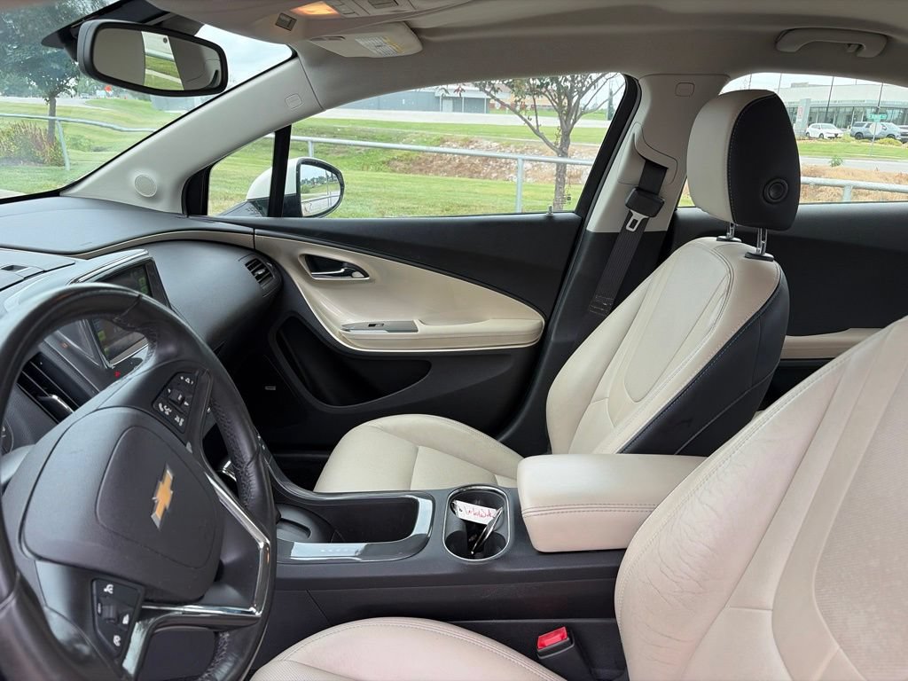 Used 2012 Chevrolet Volt Premium w/ Premium Trim Package FWD image 47