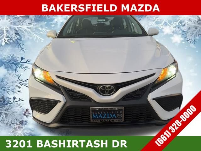 Used 2024 Toyota Camry SE image 8