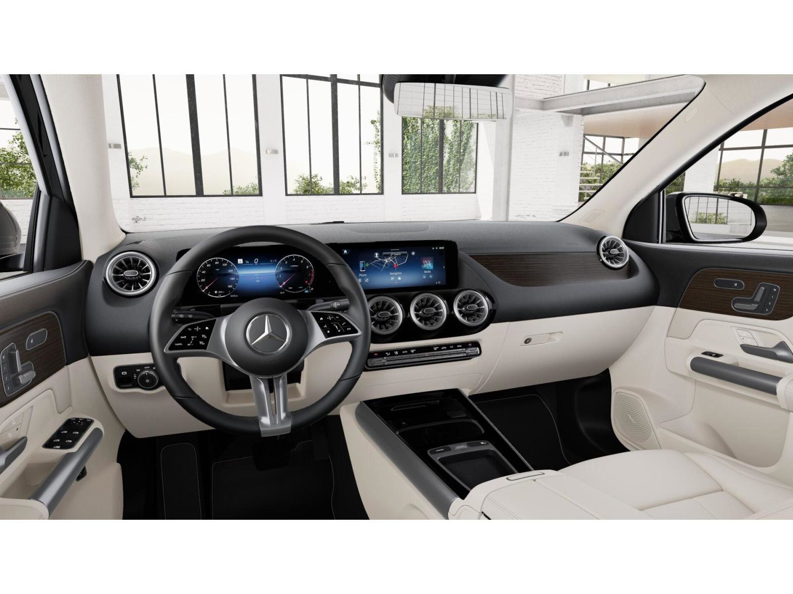 New 2026 Mercedes-Benz GLA 250 4MATIC image 3