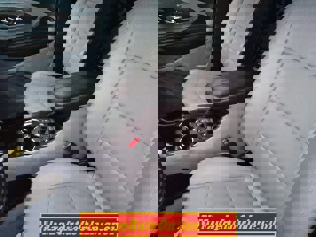 Used 2019 GMC Terrain SLT image 19