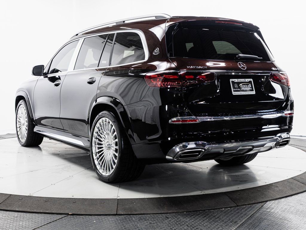Used 2024 Mercedes-Benz Maybach GLS 600 4MATIC image 31