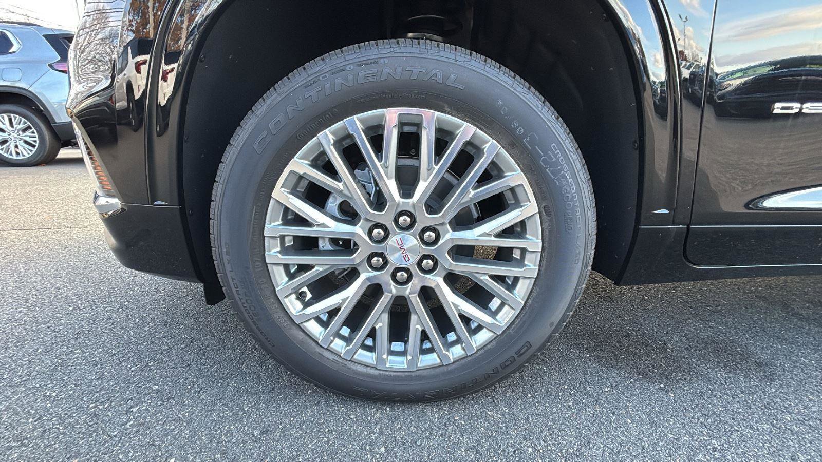 New 2026 GMC Acadia Denali image 10
