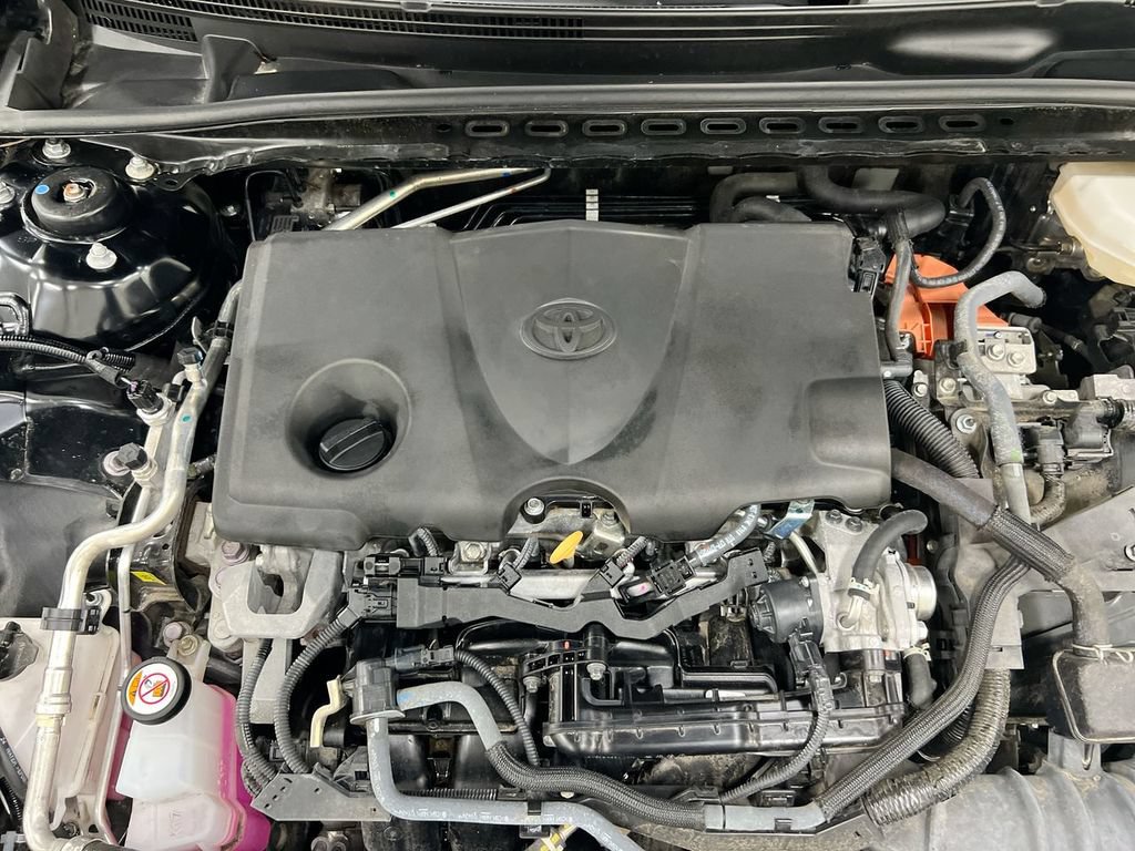 Used 2025 Toyota Camry SE w/ Convenience Package FWD image 24