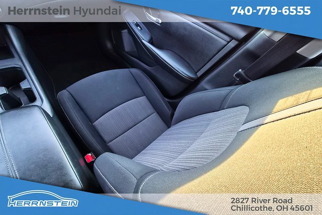 Used 2023 Nissan Sentra SV image 15