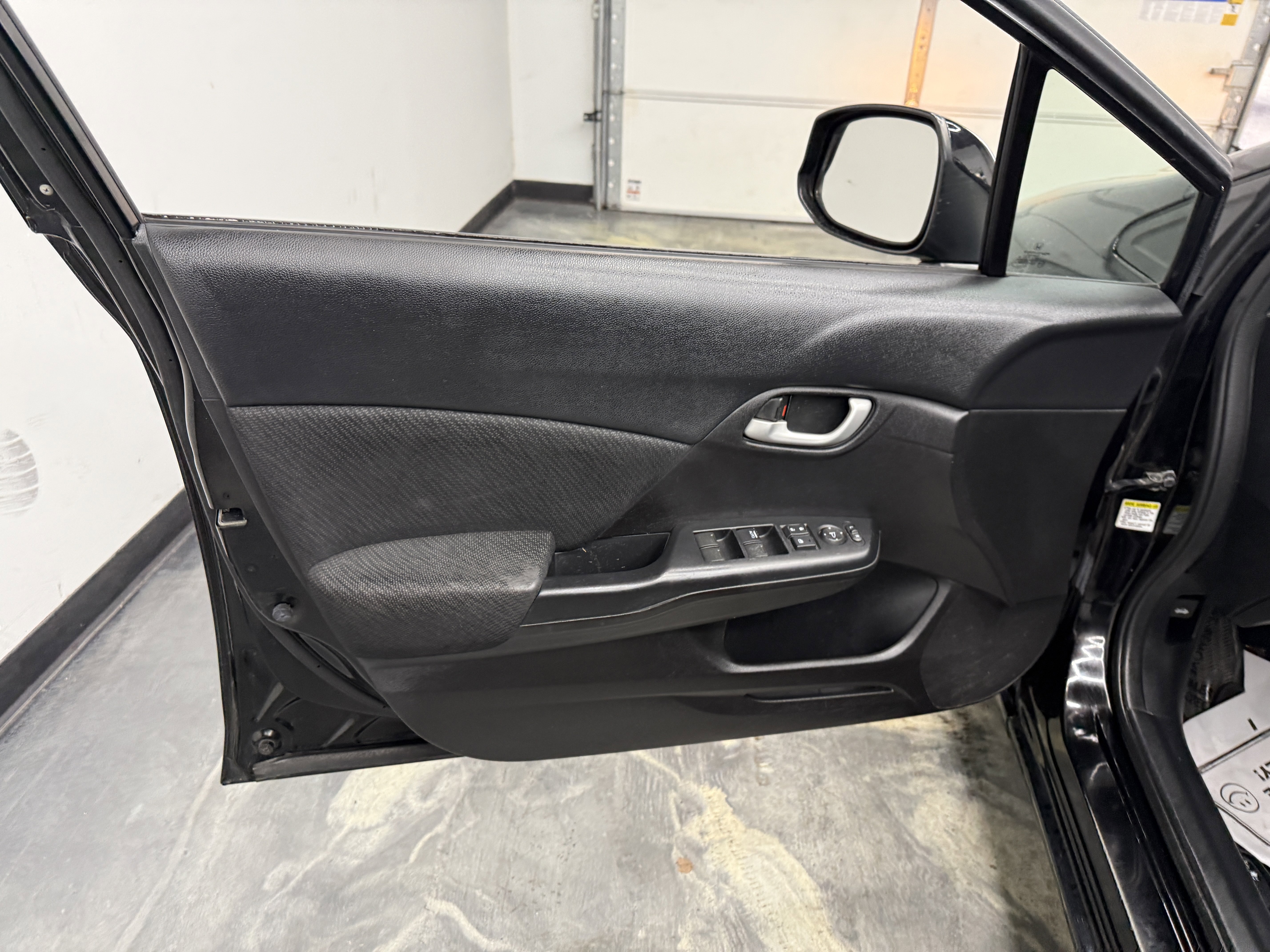 Used 2013 Honda Civic LX image 10