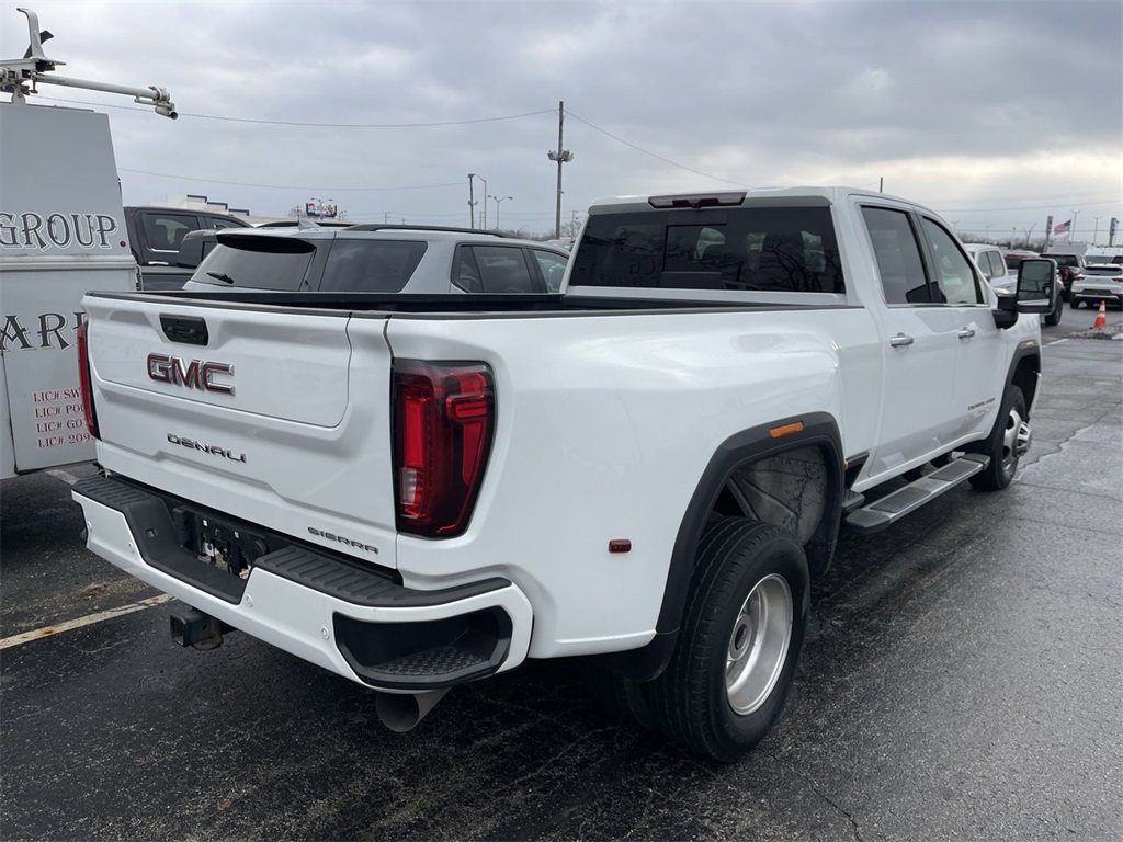 Used 2022 GMC Sierra 3500 Denali image 13