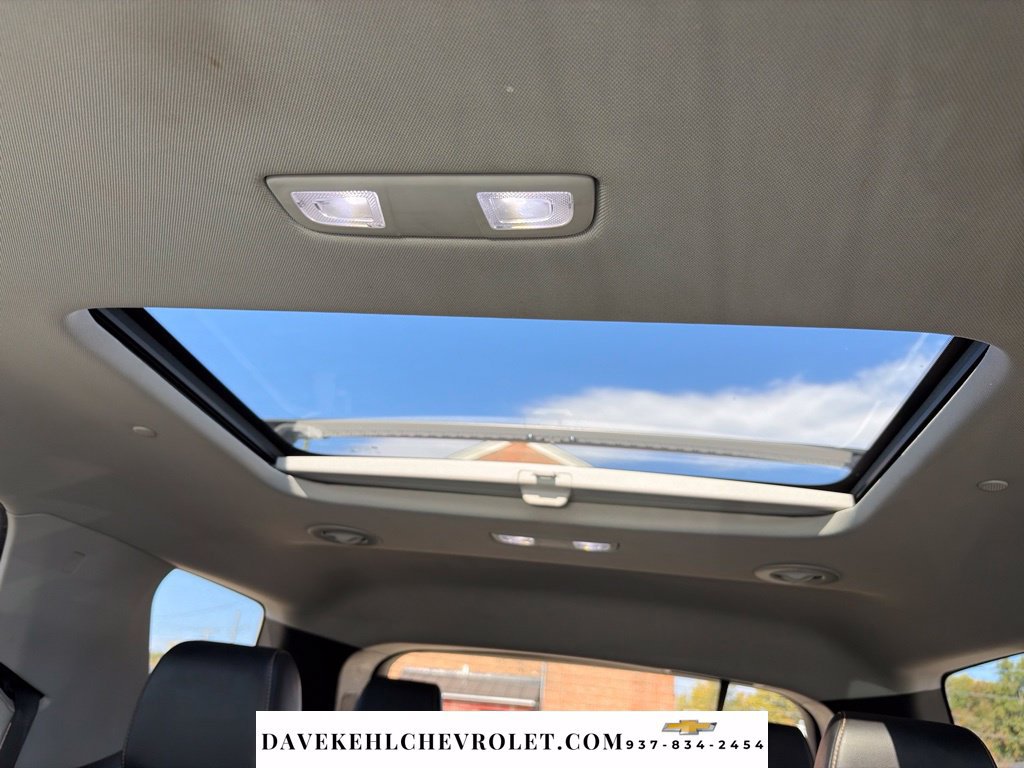 Used 2020 Chevrolet Traverse RS w/ LPO, Floor Liner Package AWD/4WD image 19